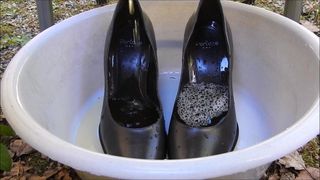 Mear en esposas grises zapatos de tacón