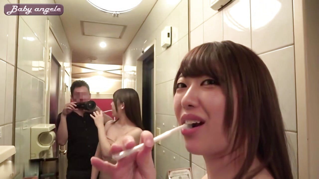 Admit It or I Won Ft Move - the Sweet-looking Girl Everyone Talks About