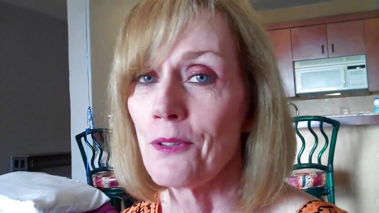 Böse sexy melanie MILf in Mexiko!