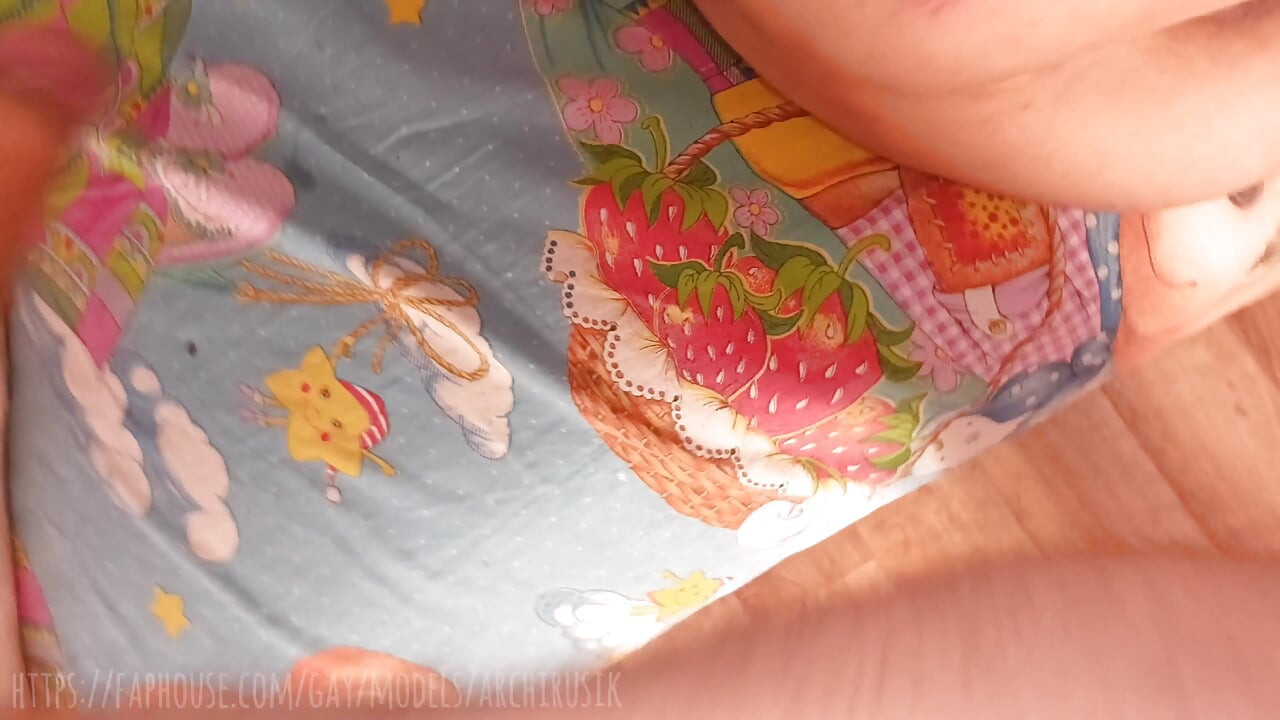 Femboy muda yang taat makan air mani dengan pantat dan mulutnya berkongkek seperti pelacur!
