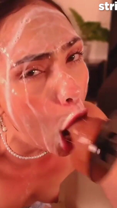 Sexy Brunette Throat Fuck Machine Blowjob Deepthroat Gagging Now – Mia_gag_ | Clip 1
