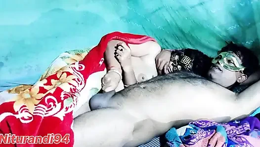 Hintli üvey anne ve üvey oğlu seks