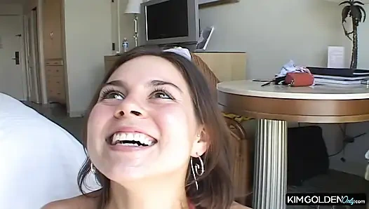 Geiler hotelfick seansında sakso çekiyor