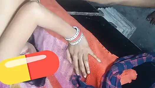 Hintli hintli anal göt çıplak sikişiyor