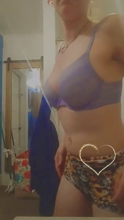 3 Bras 3 Minutes