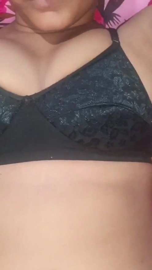 My thick penis in Indian housewife Rita Kaki's tight pussy | Clip 1