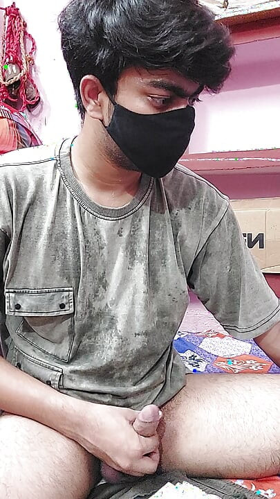 A man using there own hand and try to cum