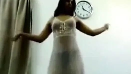 Sexy Arab dancing girl