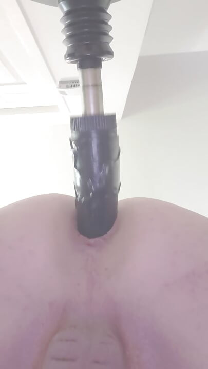 Máquina de follar en mi culo