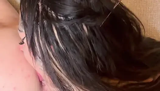 Thatbosslass Lutscht Die Seele Aus Ihrem Mann, Englishtom Und Bekommt Ein Volles Gesicht Mit Sperma