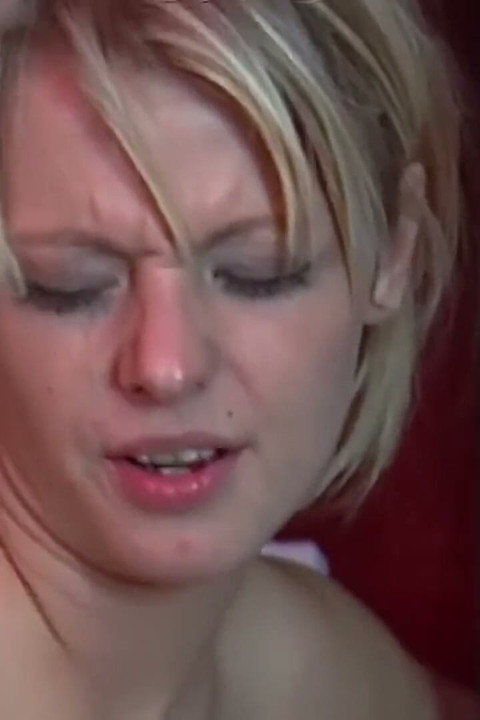Cute blonde slut fucks amazing