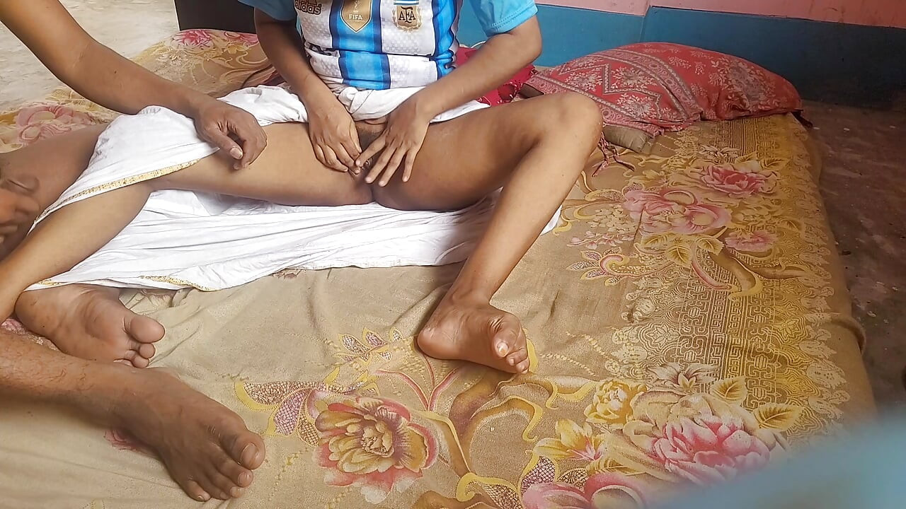 Viral video of a sexy Bangladeshi Argentina supporter wearing a dhoti