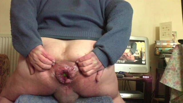 Anal gapes on a chair - part 6 of 7