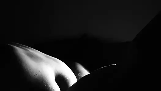 Aku ngomong jorok sama pacarku waktu dia lagi kontolku