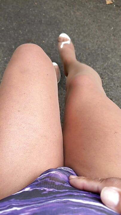 Sexy Crossdresser kellycd2022 in purple bodysuit pantyhose and heels