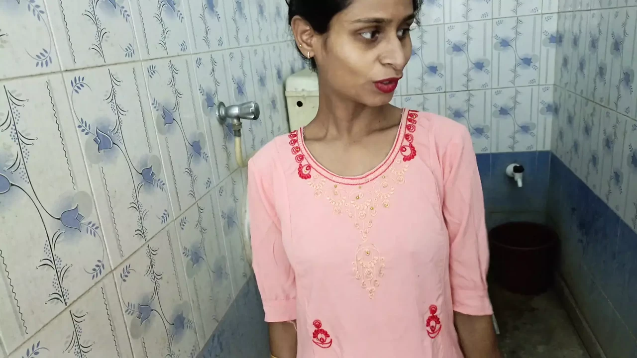NATURAL DESHI ASSAM BHABHI PARNITA SEX IN HOME