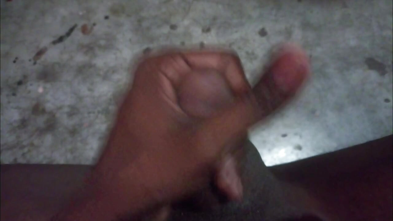 Mutthi Marne mein bahut achcha lagta hai maar ke dekhiae ek bar