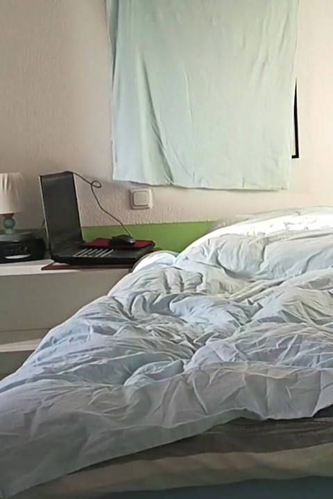 Kayınvalidesinin iç çamaşırıyla mastürbasyon yapmak