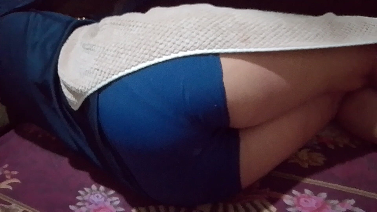 MJは私の激しいセックスの後で休んでください