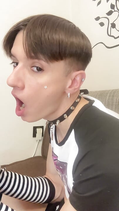 Femboy Sucking Dildo Got Whole Face Wet