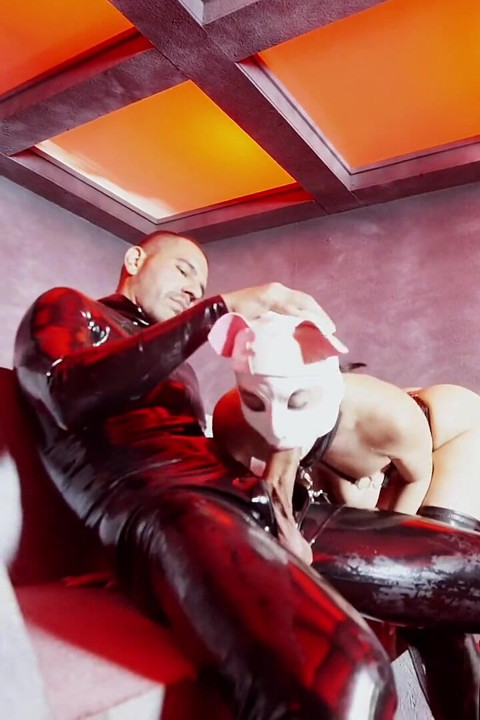 Teddy Tarantino Hardcore Fucking Submissive Latex Fuck Doll Alexa Chains