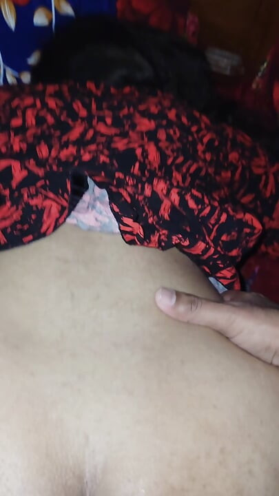 Hot  and romantic girlfriend sex first time with hot indian boy