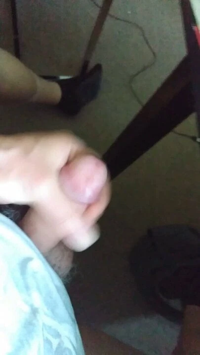 Quick horny cum