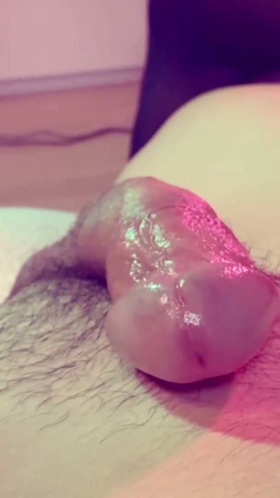 ขย่มควยทาสจนน้ำแตกใส่ถุงน่อง | คลิป 1