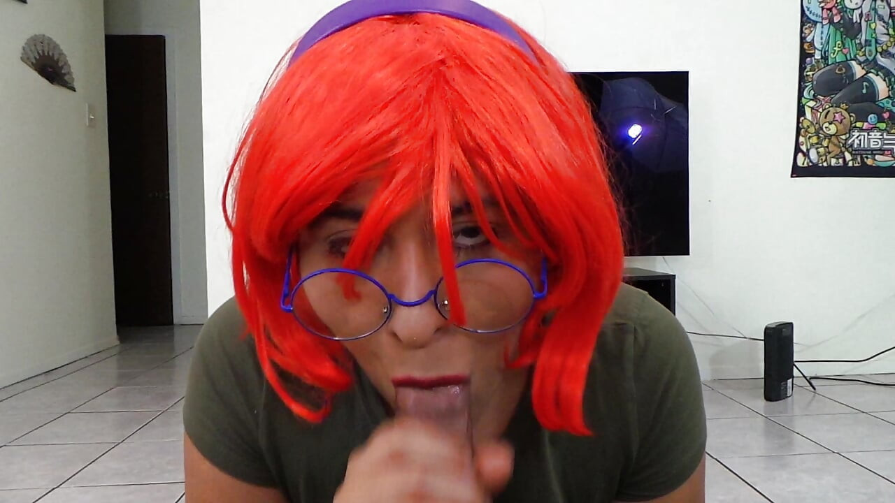 Judith suge o pulă suculentă