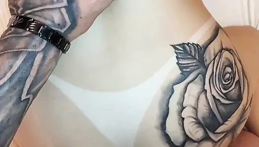 Мой бойфренд обожает безжалостно трахать мою задницу