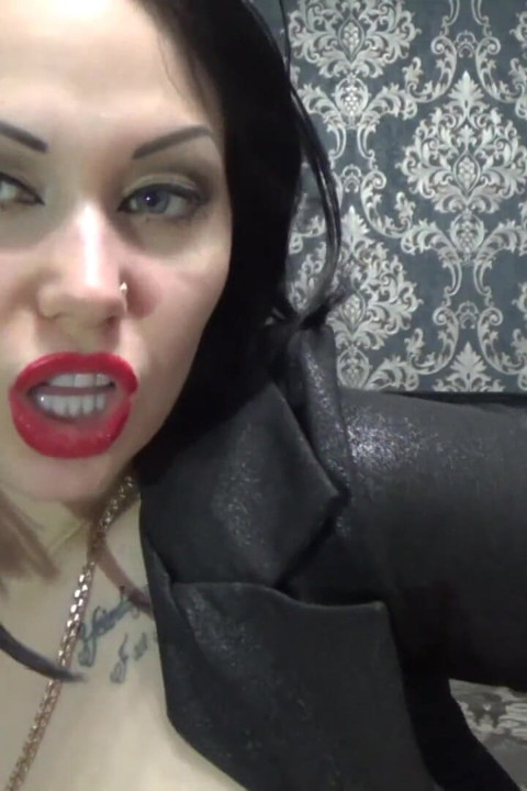 Rose lipstick & gloss tease