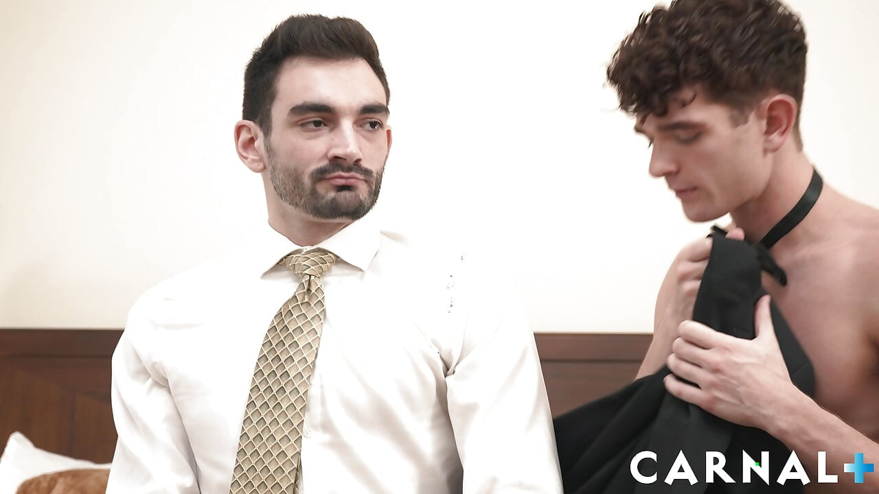BoyForSale - Prize twink Canyon Cole learns how to please his new Master