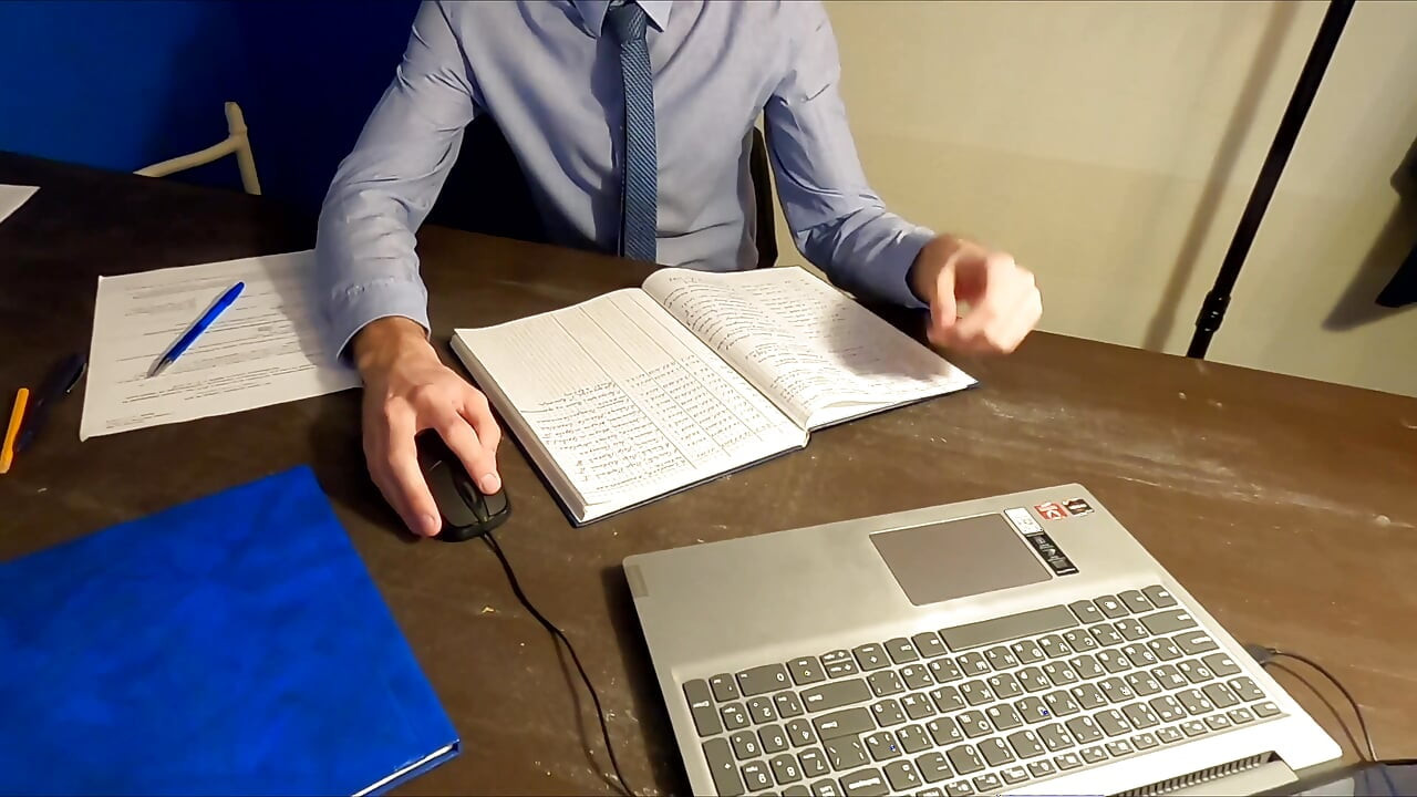 Powerful Masturbation in the Office