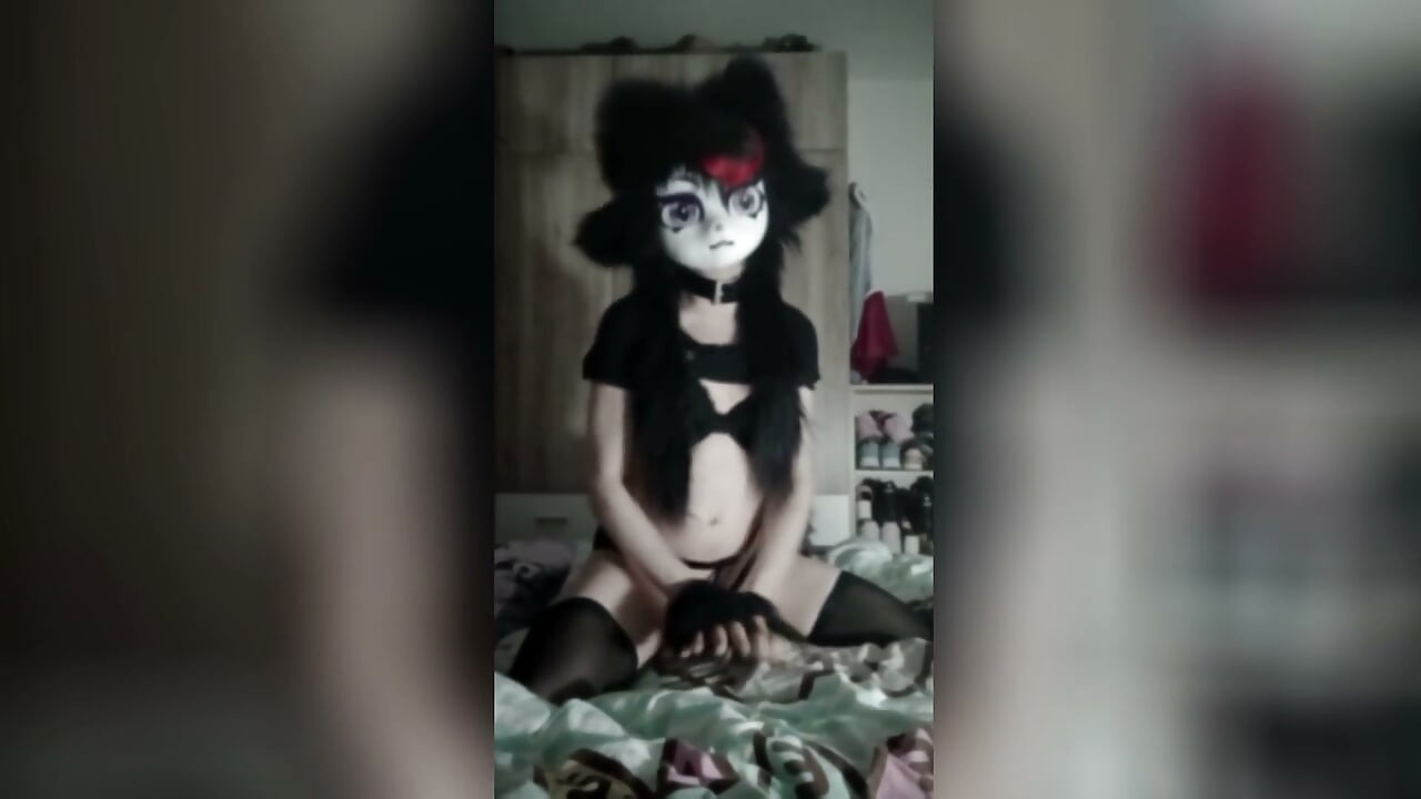 Bed time for Kigurumi Furry Nyra