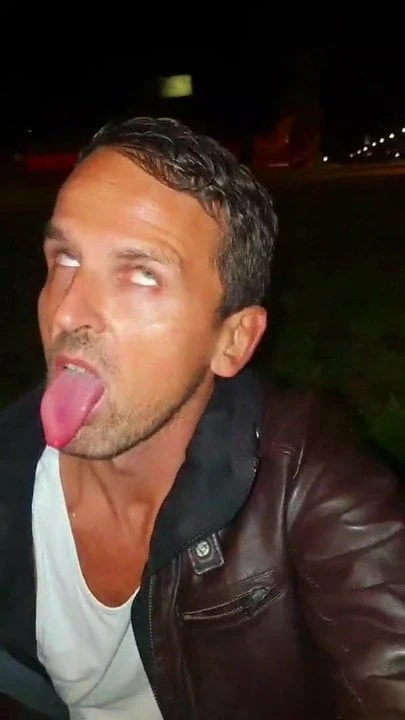 Slutboyben CAM4 Public Exhibitionist