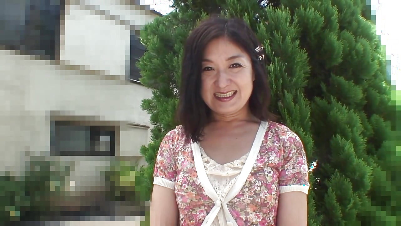 Hard cock pounding grany Japanese hairy pussy
