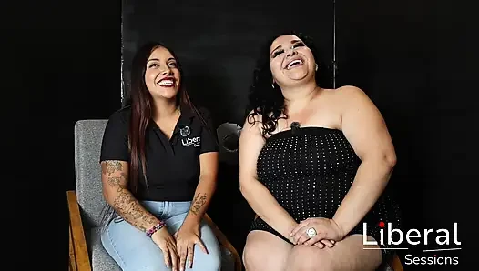 BBW SUCKS THE DICK OF TWO GUYS IN GLORY HOLE