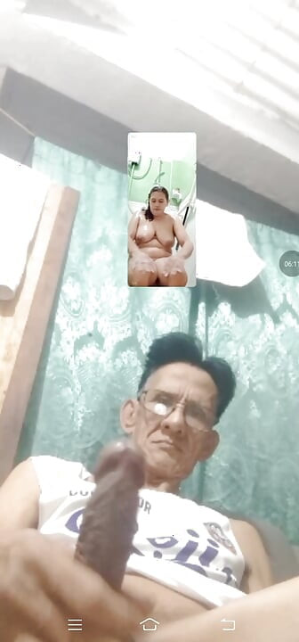 আমরা আমাদের জন্য সবকিছু করি যাতে আমরা আনন্দিত ও খুশি হতে পারি