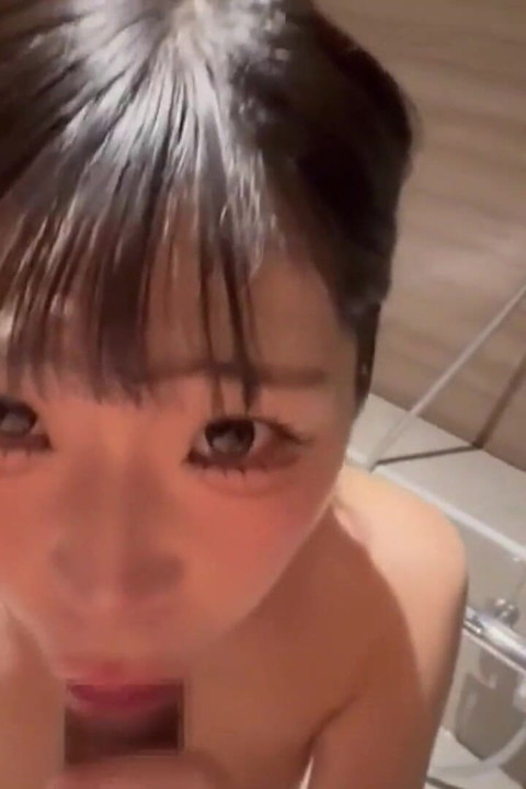 Conheci uma garota absolutamente linda nas redes sociais