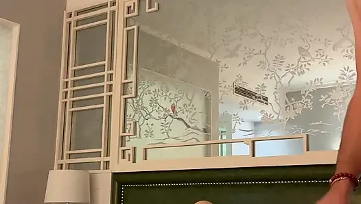 Lulu Wild - the Job Fucked Lulu on the Hotel Window for Everyone to See Her Body