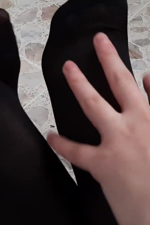 Sexy Foot of Candy Camille