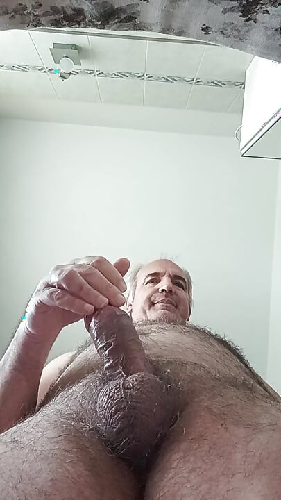 Tutorial for a Pleasant Penis Massage with a Flow of Sperm on the Smartphone Screen