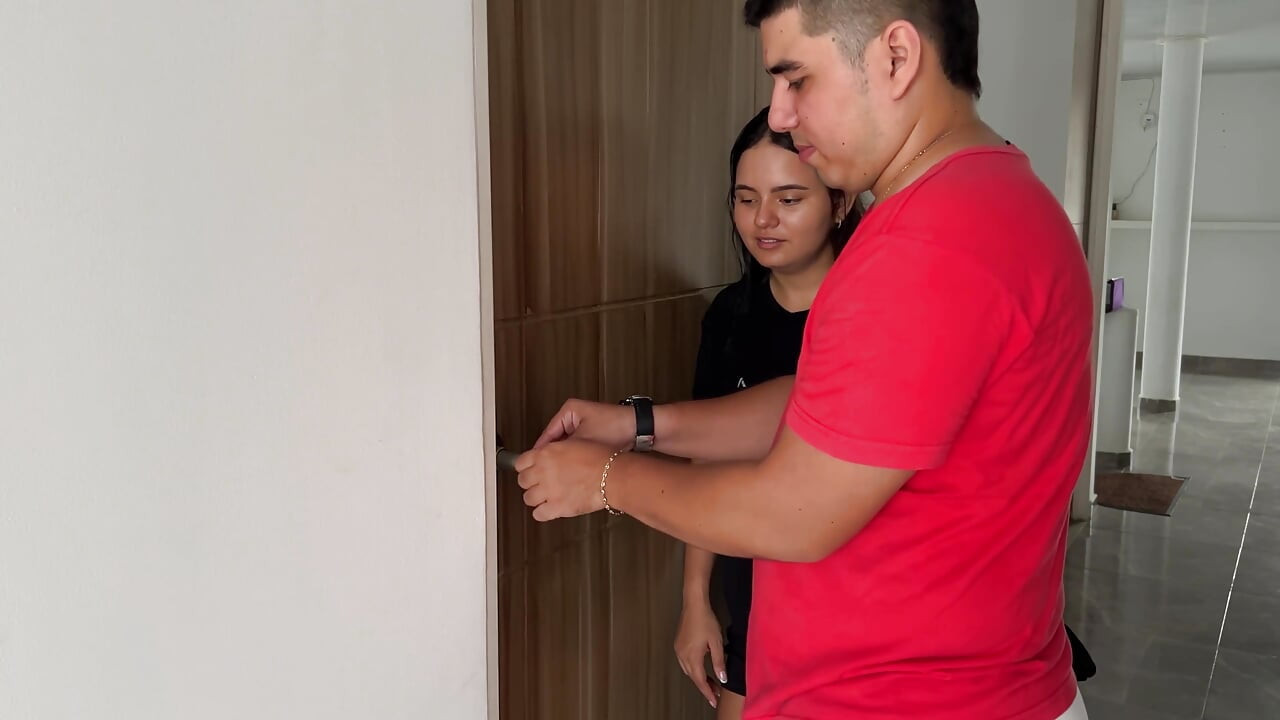 Mój współlokator miał plan, żeby mnie przelecieć i poszło bardzo, bardzo dobrze!