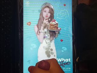 Twice chaeyoung cum cống 7