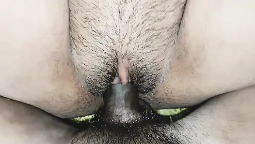 Yatak komşu evindeki kız