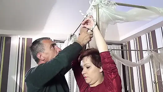 Покорная жена обожает бондажный секс