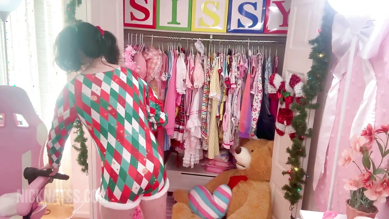 The Cuckold Sissy Holiday Package