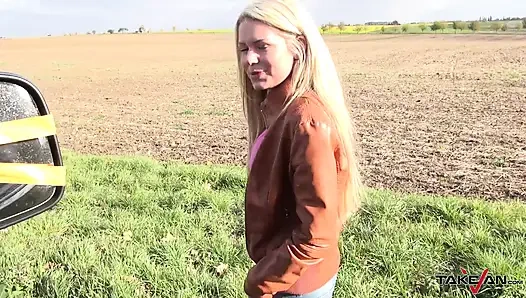 Jalan-jalan - Claudia Mac