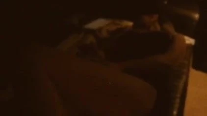 Reiko se caresse