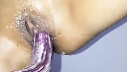 Sri Lankan Big Booby GF Slapping Her Ass